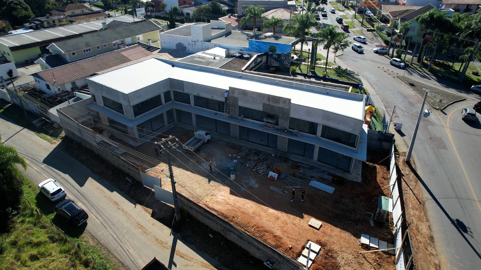 LOJAS DE 47m² a 308m² - Santa Felicidade – foto 1