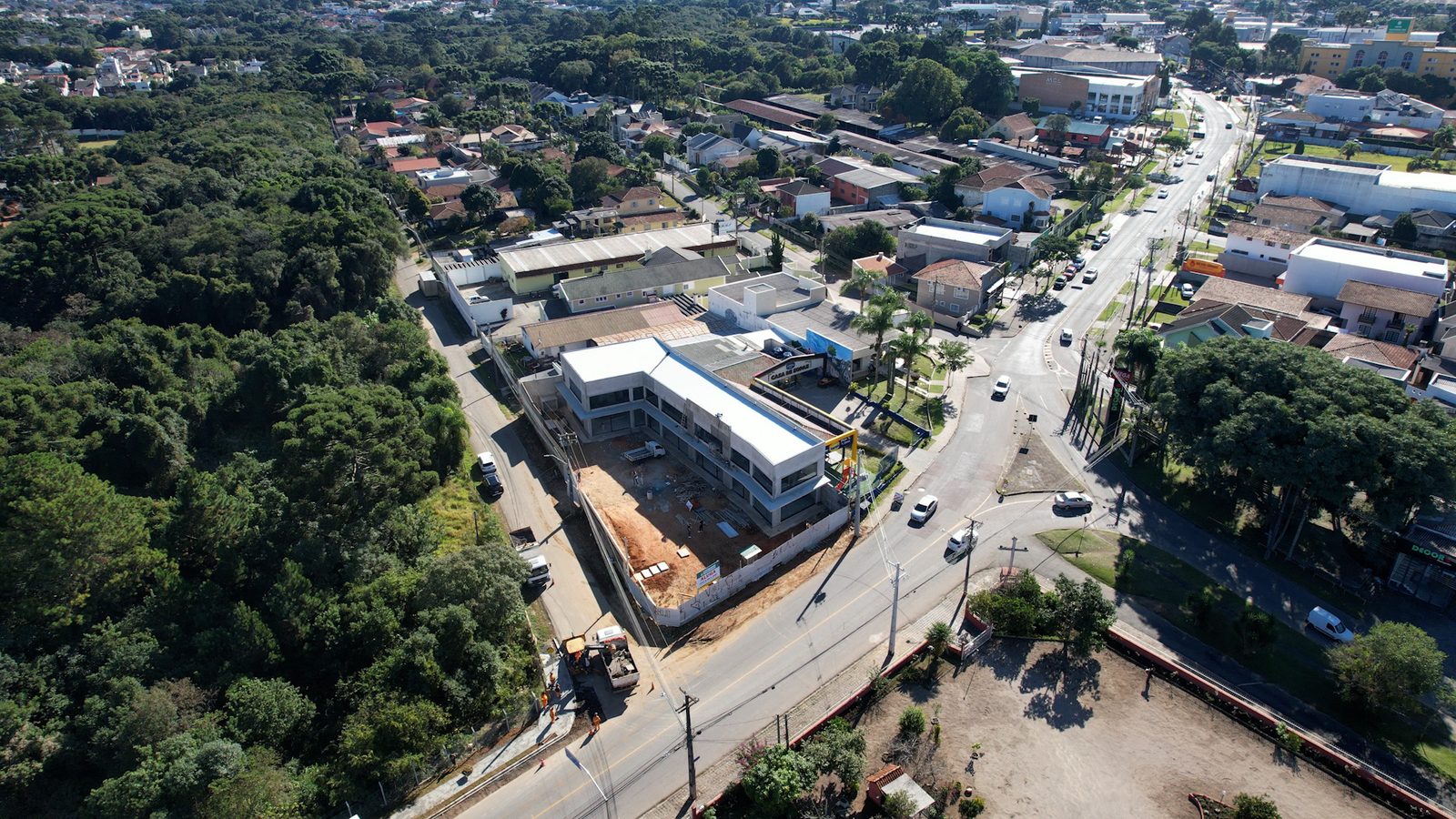 LOJAS DE 47m² a 308m² - Santa Felicidade – foto 6