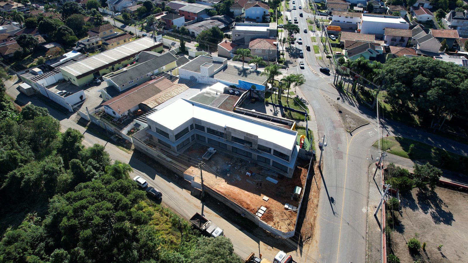 LOJAS DE 47m² a 308m² - Santa Felicidade – foto 8