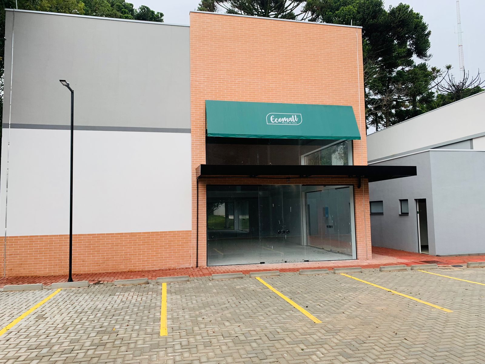 LOJAS 32m² a 306m² - São José Pinhais – foto 3