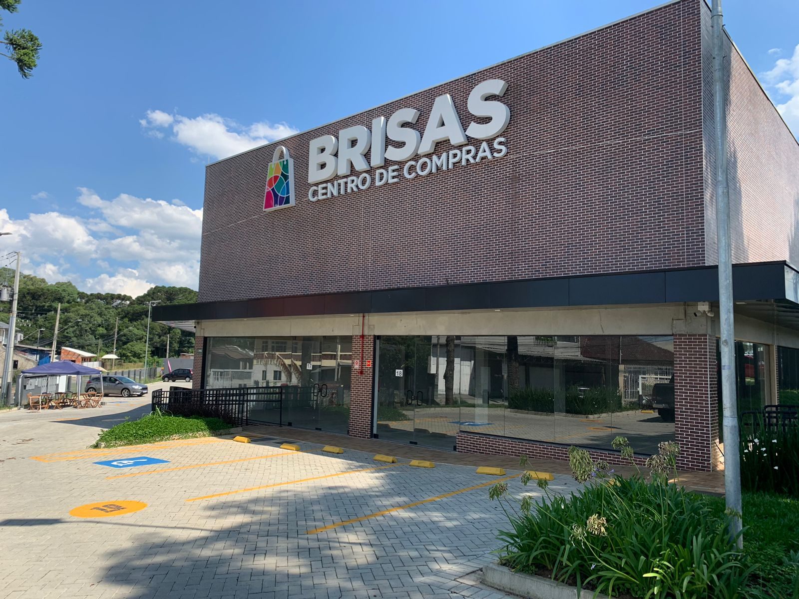 LOJAS 45,01M² a 181,29M² - ALTO BOQUEIRÃO – foto 1