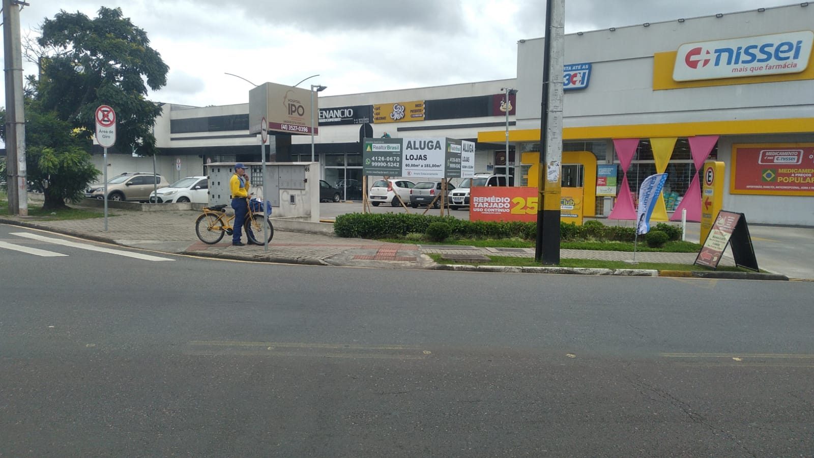 LOJAS 59m² a 151m² – SITIO CERCADO – foto 3