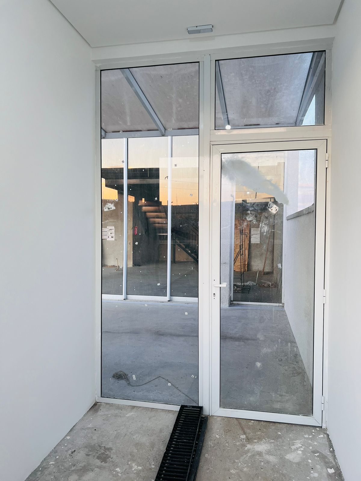 LOJAS 74 a 442m² - Tarumã – foto 16