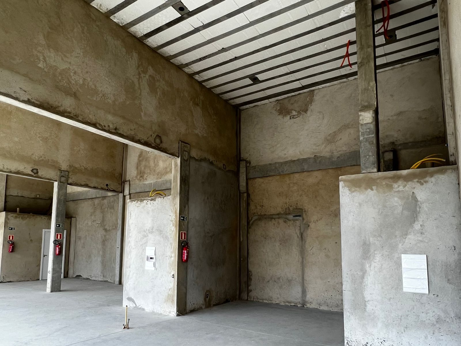 LOJAS 74 a 442m² - Tarumã – foto 21