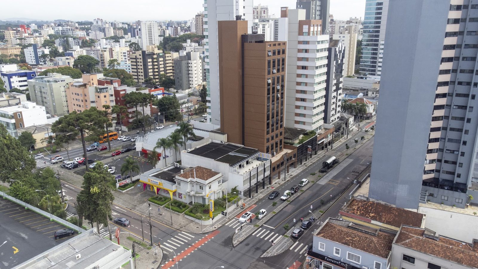 LAJE 306,39m² - Alto da Glória – foto 2