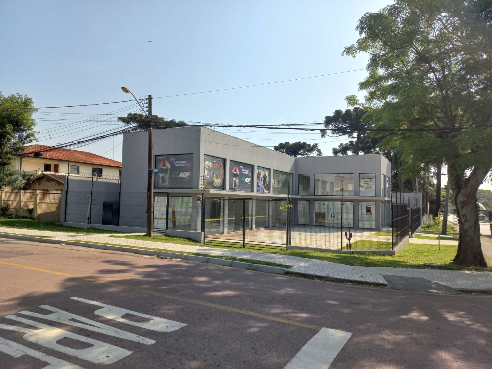 LOJAS 230m² – BOQUEIRÃO – foto 8