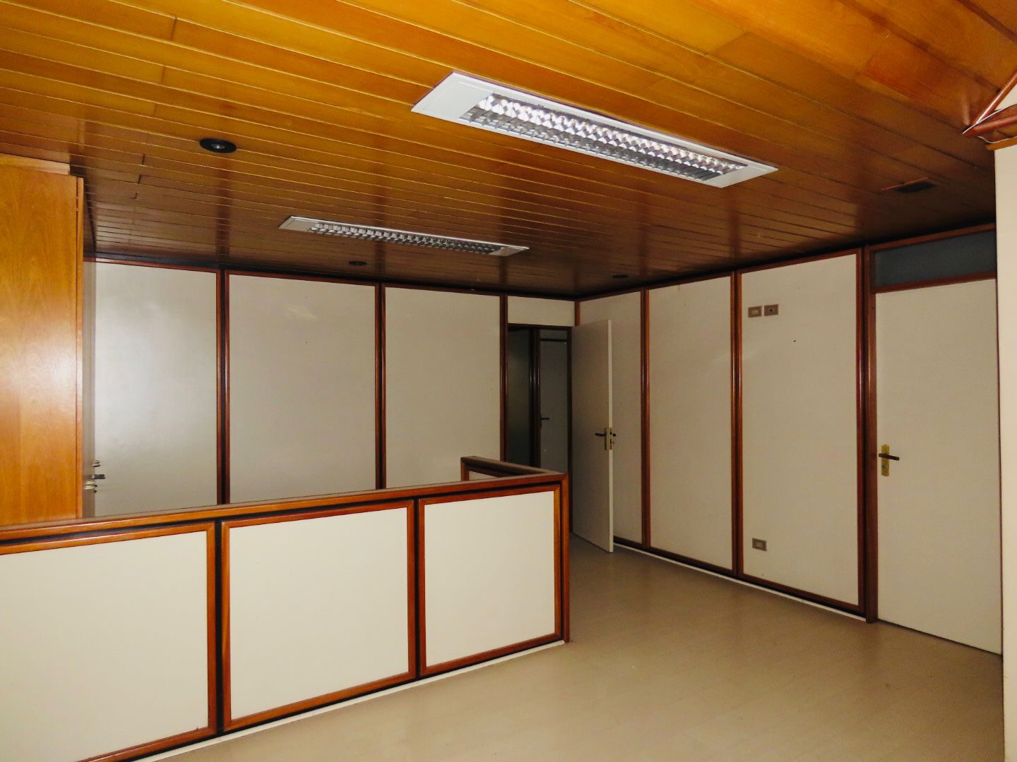 BARRACÃO 750m² – REBOUÇAS – foto 28