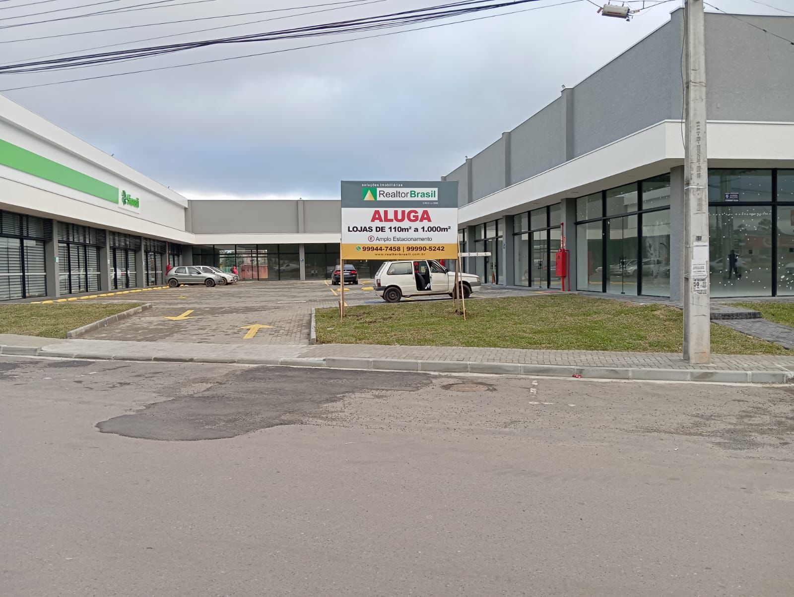 Centro Comercial Boulevard Lojas para locação de 110,00m² a 1.000,00m² – foto 1