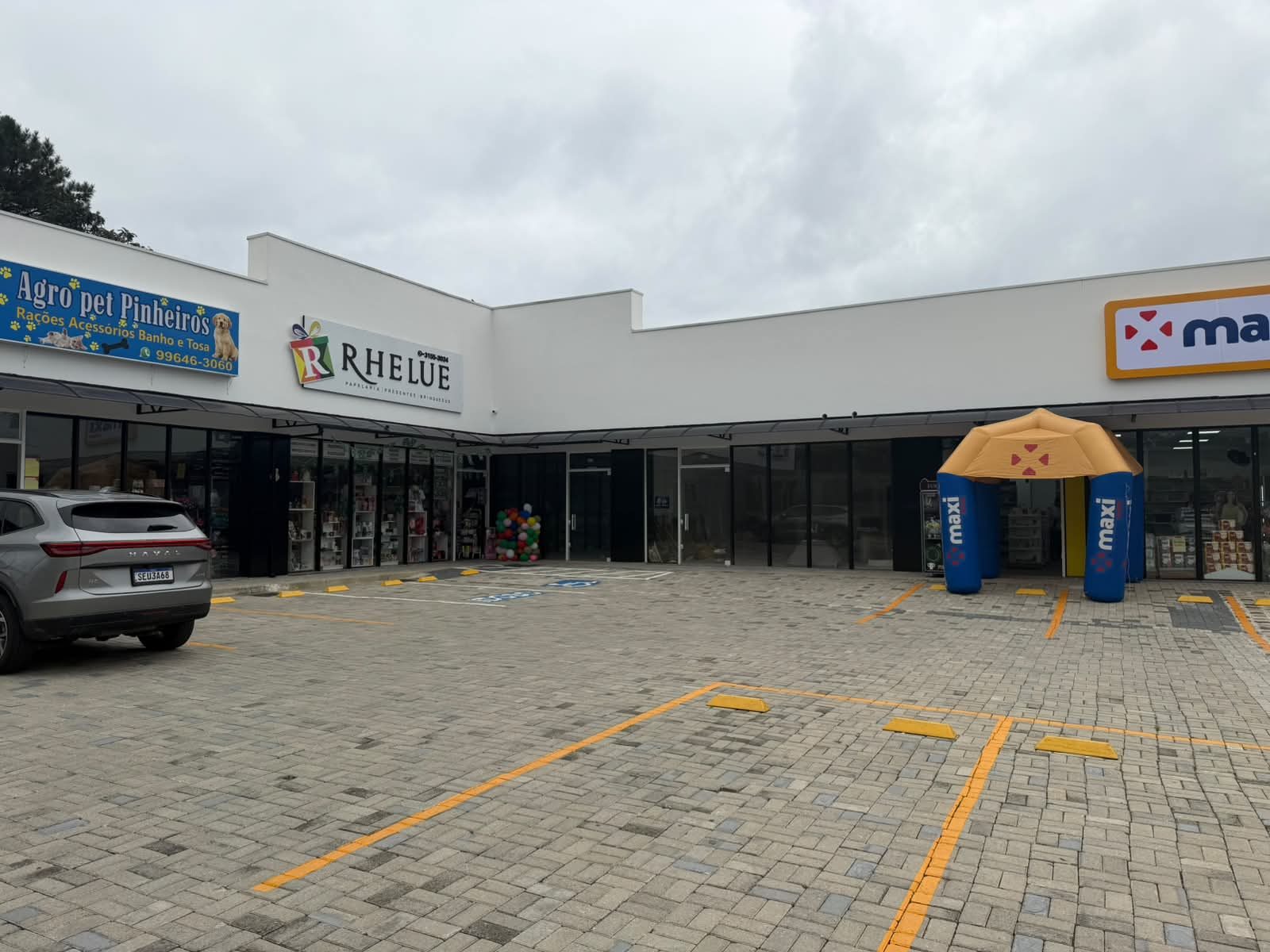 LOJAS DE 57m² a 178m² – Santa Felicidade – foto 4