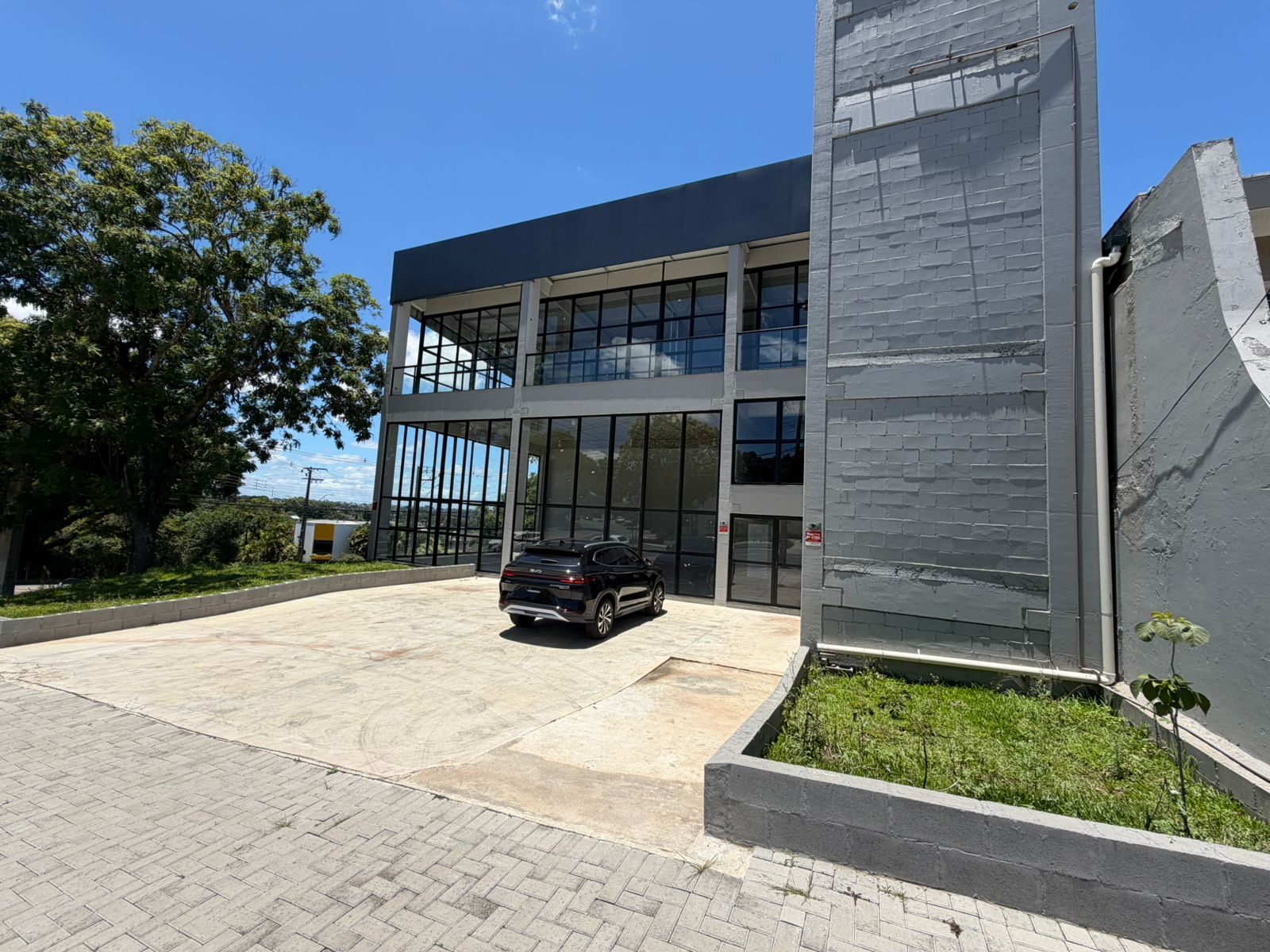Prédio Novo 853,53m² - Mercês – foto 3