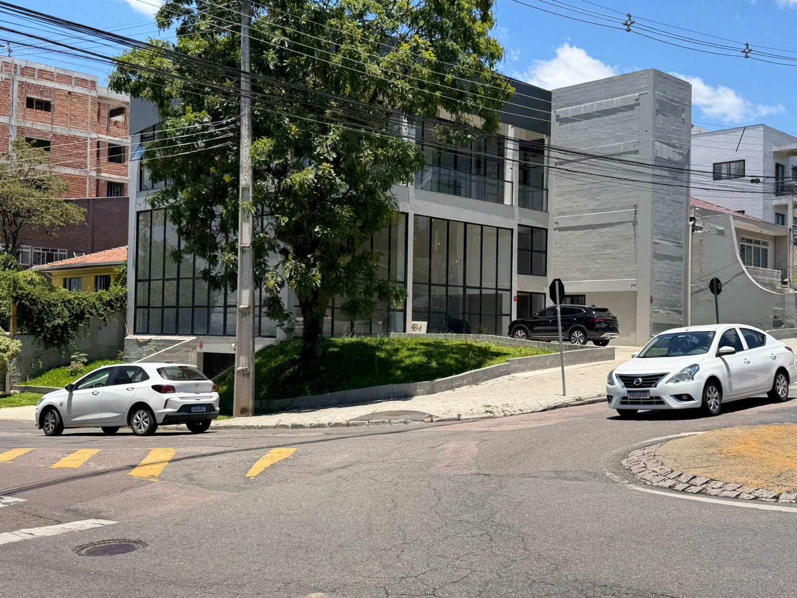 Prédio Novo 853,53m² - Mercês – foto 4