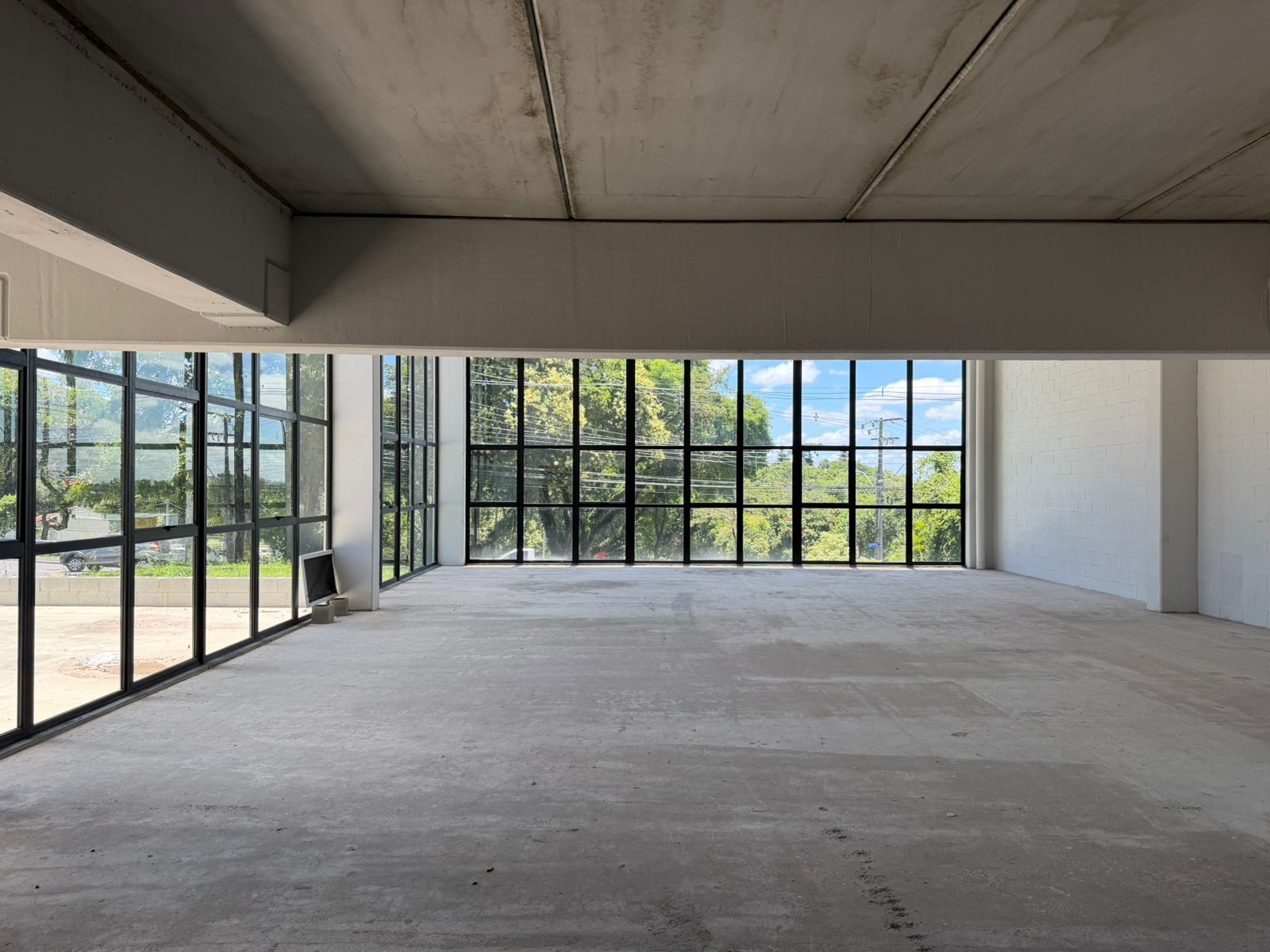 Prédio Novo 853,53m² - Mercês – foto 13