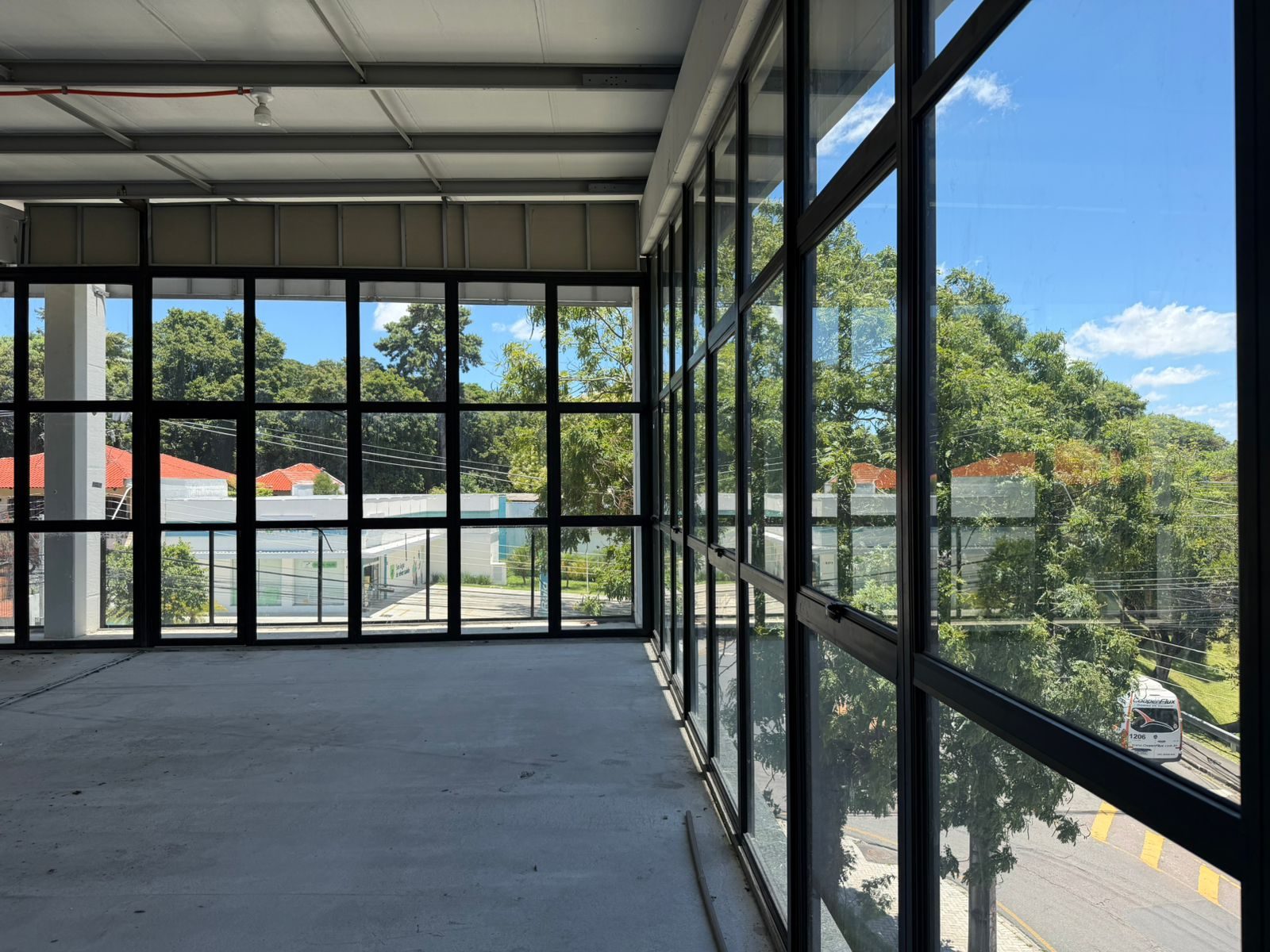 Prédio Novo 853,53m² - Mercês – foto 21