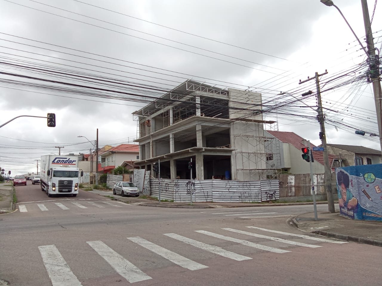 LOJA 200m² – Capão Raso – foto 8