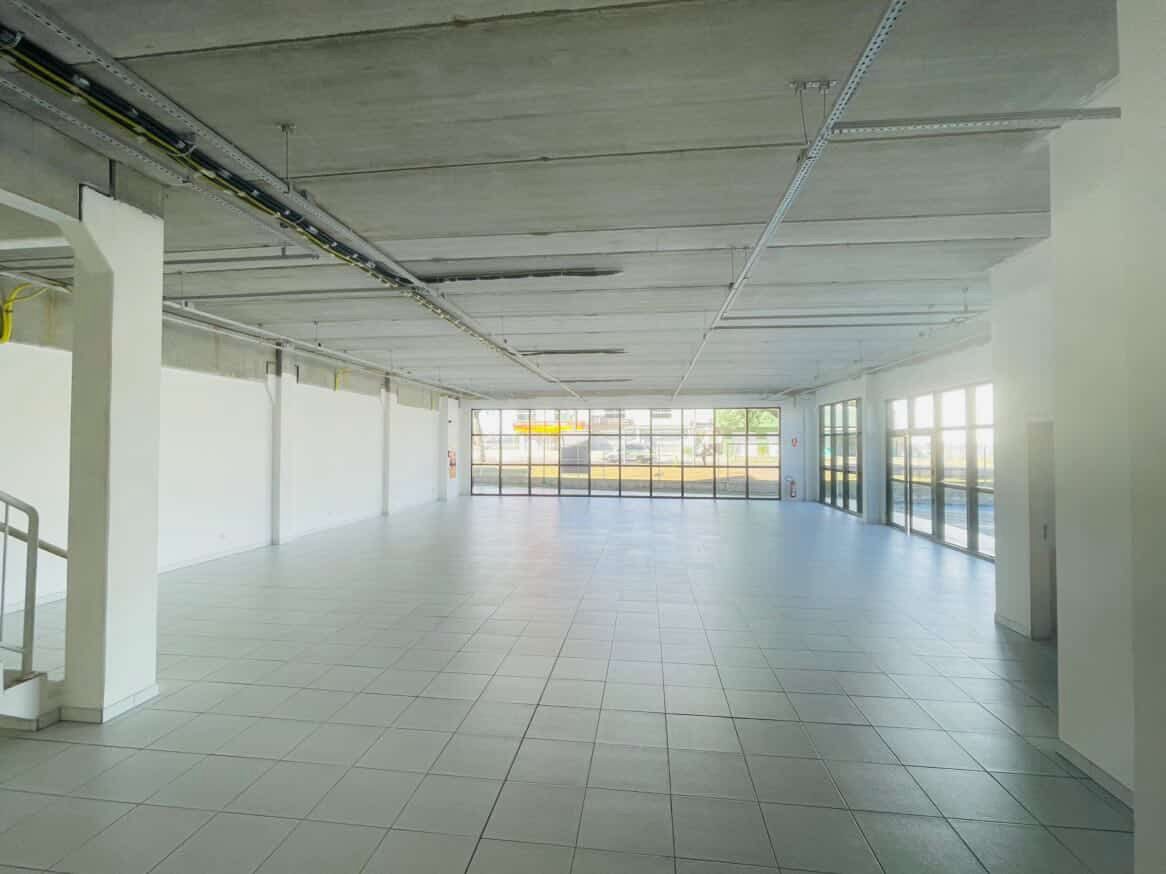 LOJAS 92m² a 445m² – Pinheirinho – foto 16