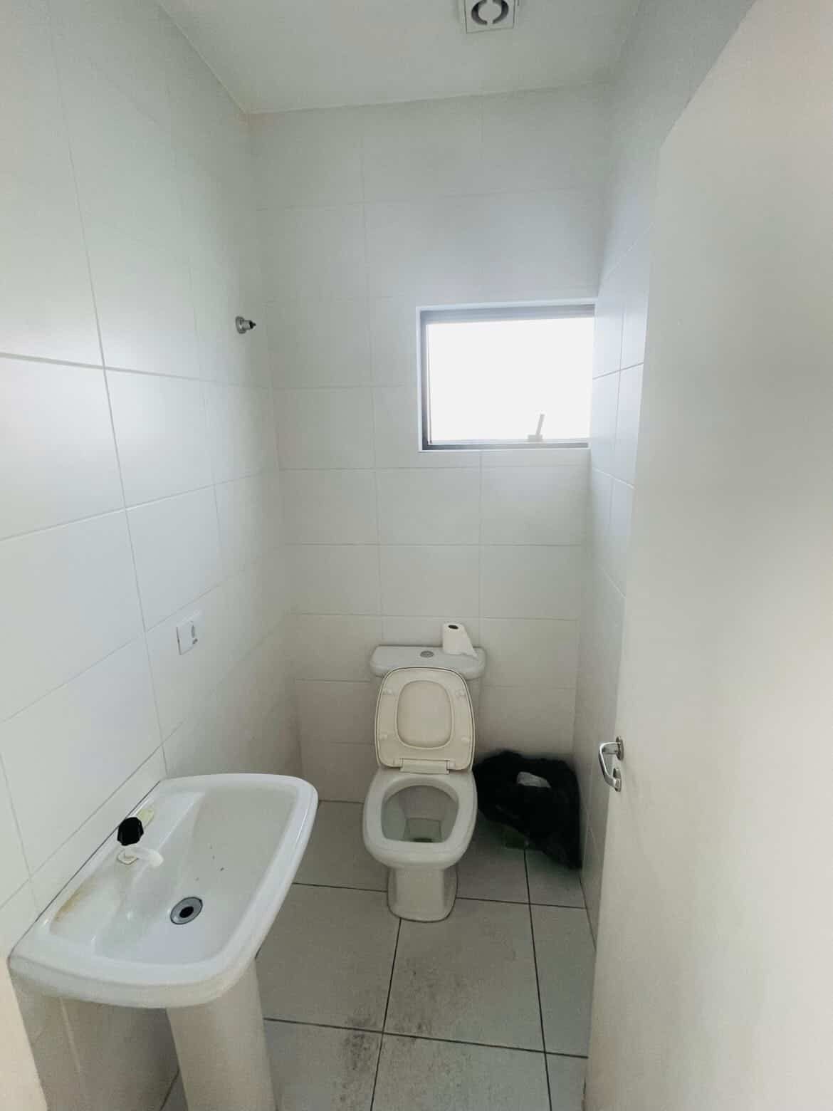 LOJAS 92m² a 445m² – Pinheirinho – foto 24